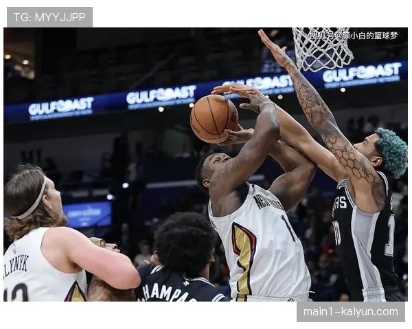 福克斯32分7助攻率队终结连败 国王后卫关键时刻稳定军心